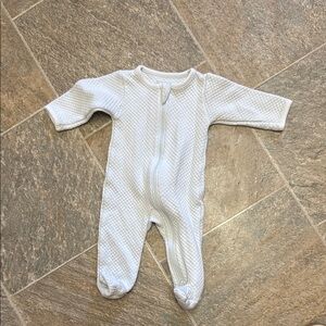 Kissy Kissy Quilted Cream Footie